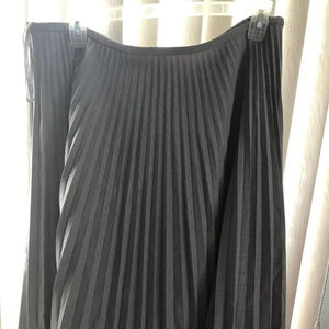 Anne Klein Pleated Skirt Sz 16W